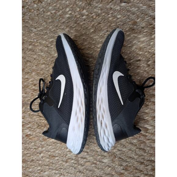 Nike Revolution 6 Running Shoes Next Nature Black/White Women's 9.5 DC3729-003 - Picture 4 of 11